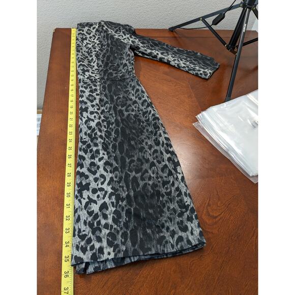 The Limited Animal Print Bodycon Dress 8 Black Fitter Mini Front Slit 3/4 Sleeve - Picture 10 of 12